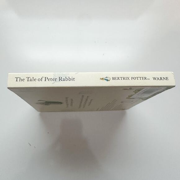 Wedgwood Peter Rabbit Ceramic Mug and Book 2 Piece Collectable Classic - Picture 5 of 15